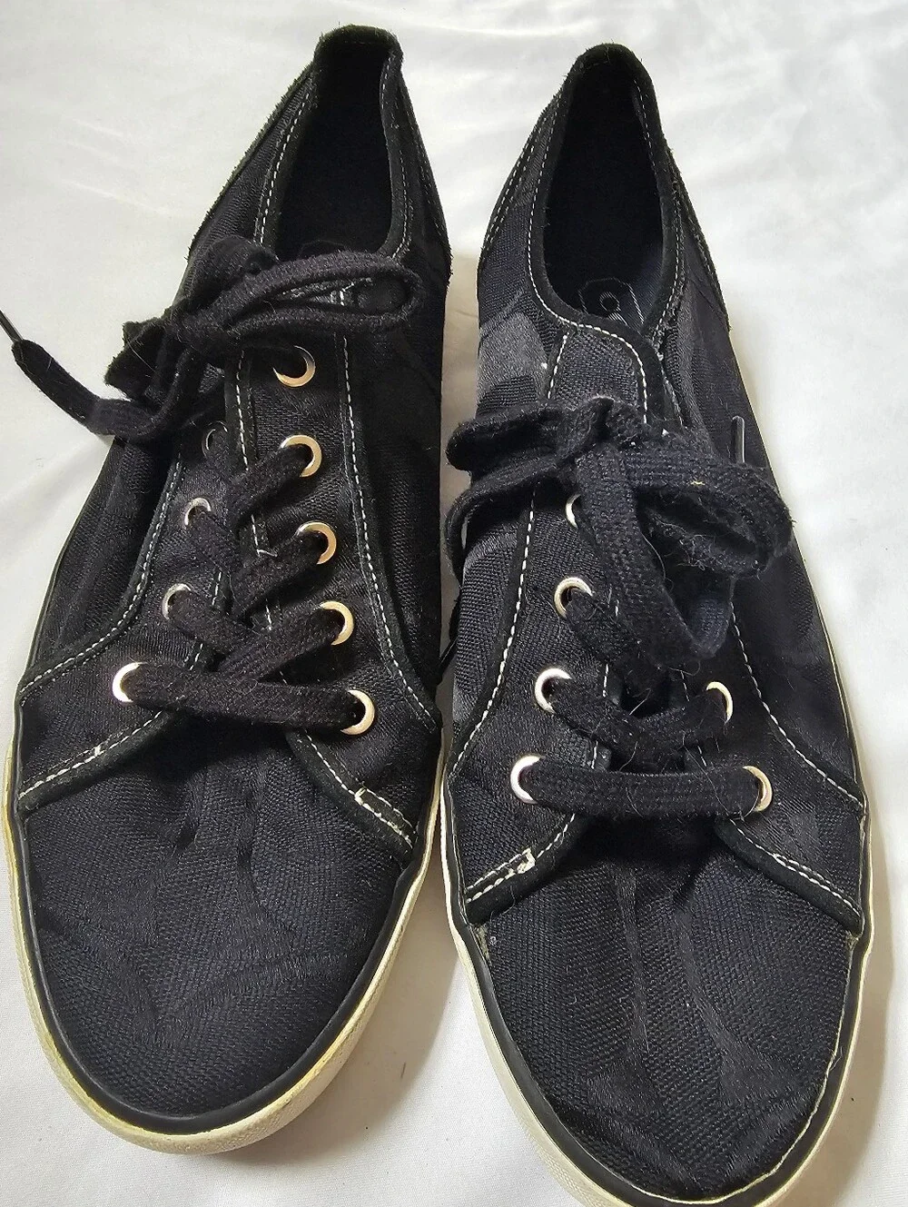 Coach classic low